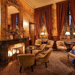 De Tuilerieen - Small Luxury Of The World Brujas